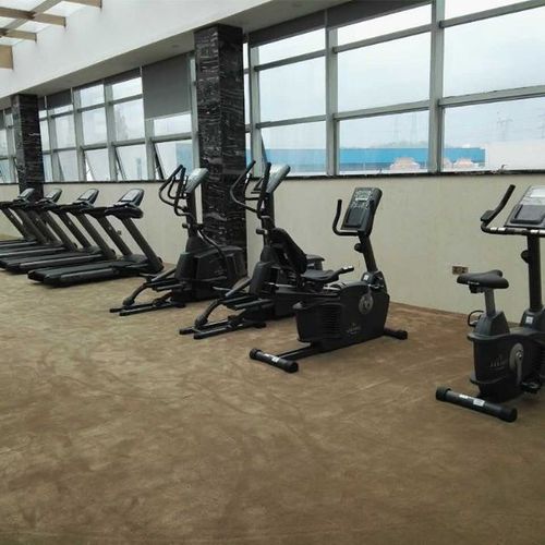 深圳健身房设备策划配置 酒店学校健身房设计